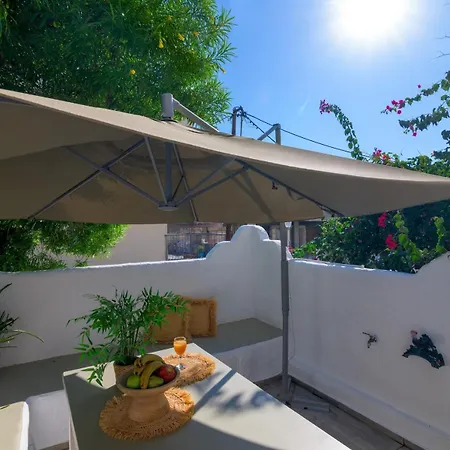 Ivory Maisonette Private Terrace Near Old Town *